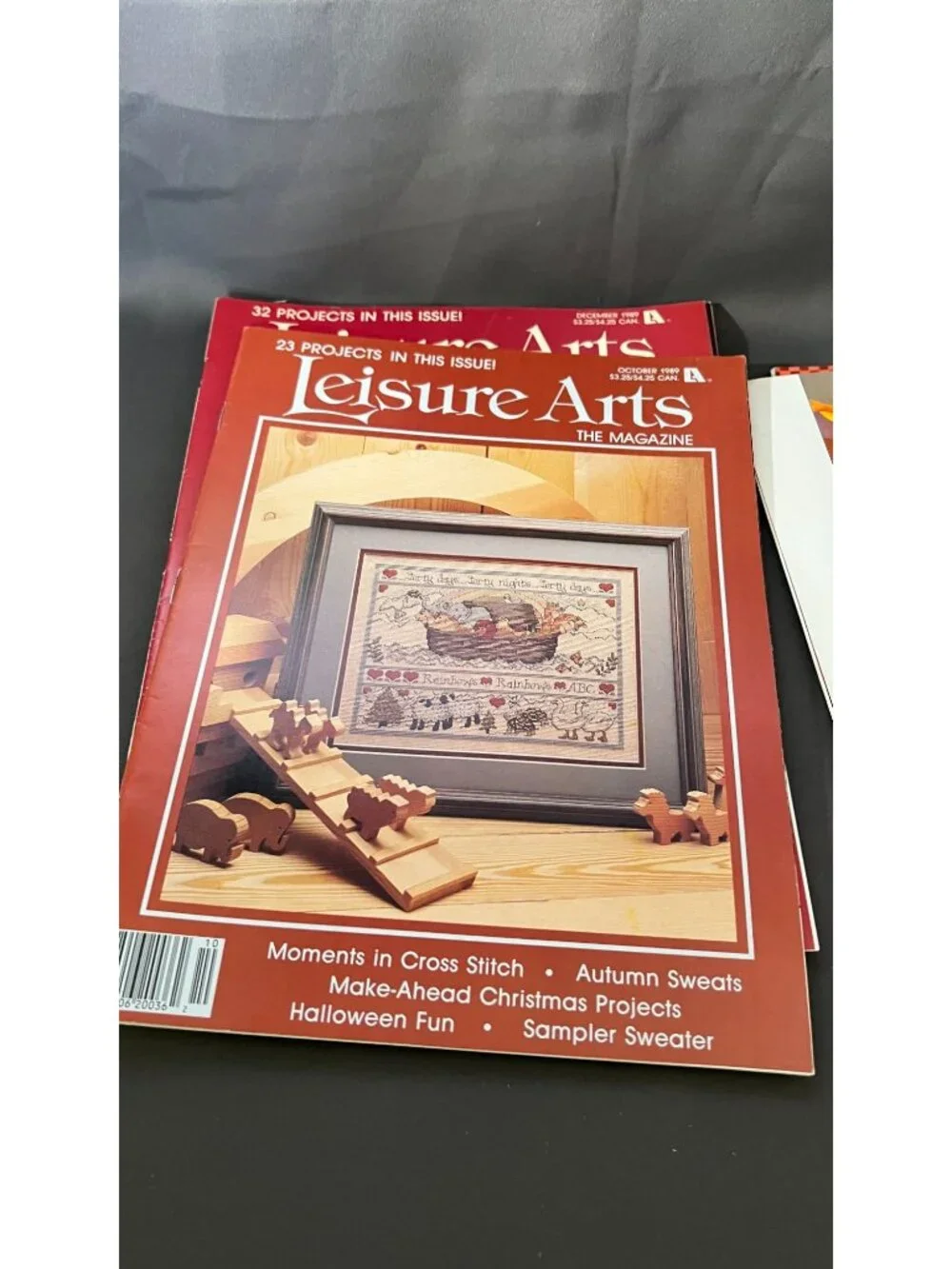 8 Vintage Leisure Arts Magazine Lot Cross Stitch/Crafts 1986-1989